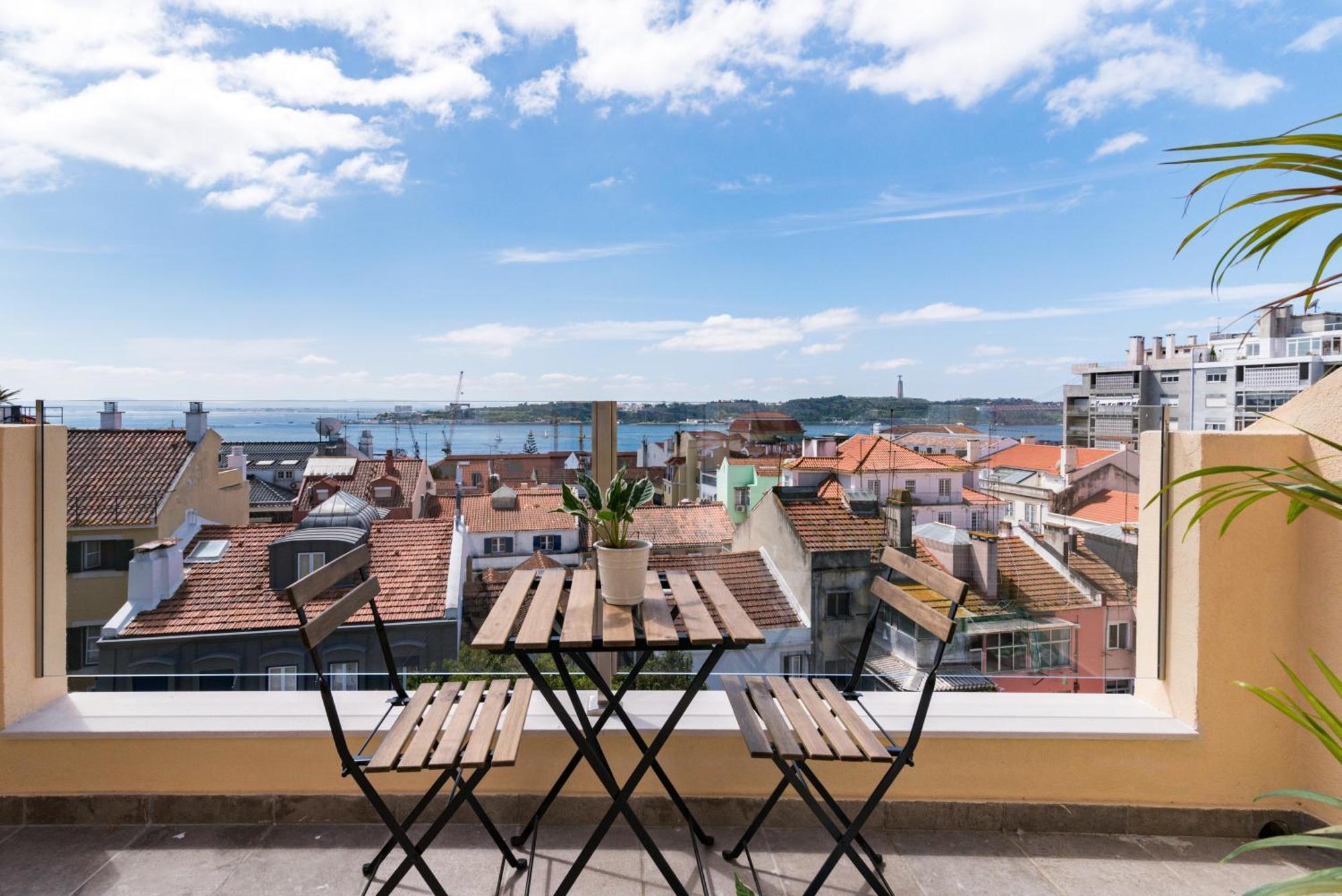 Designer Flats In Lapa By Lovelystay Lisboa Exteriör bild
